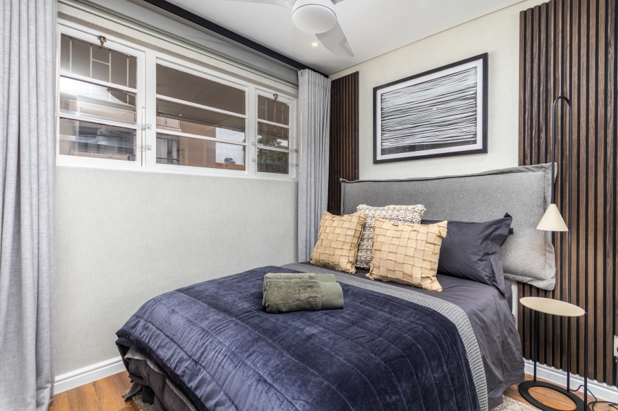 To Let 2 Bedroom Property for Rent in Green Point Western Cape